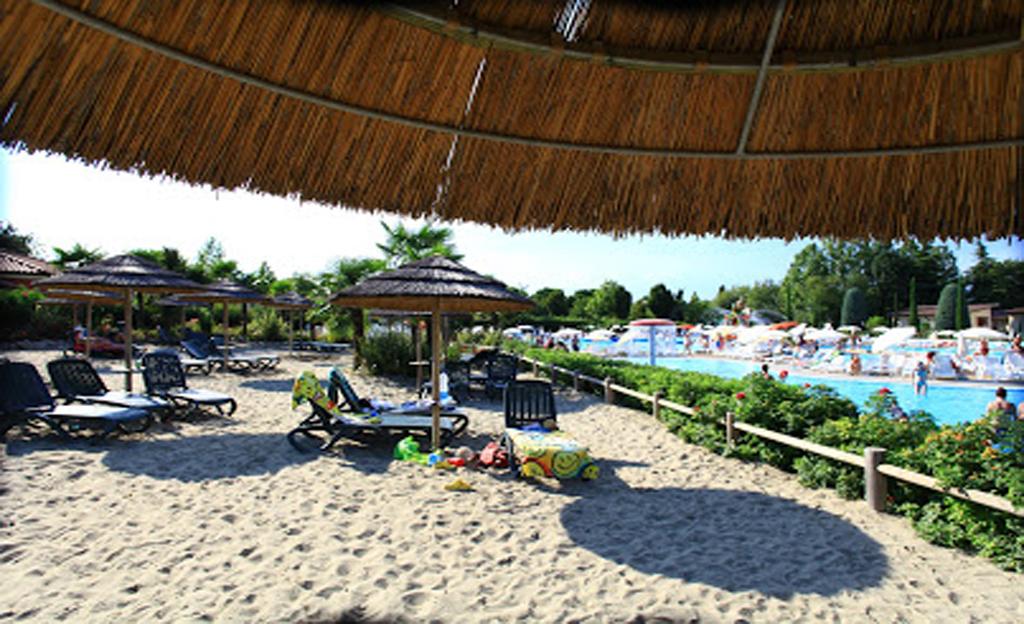 Camping Bella Italia Πεσκιέρα ντελ Γκάρντα Εξωτερικό φωτογραφία