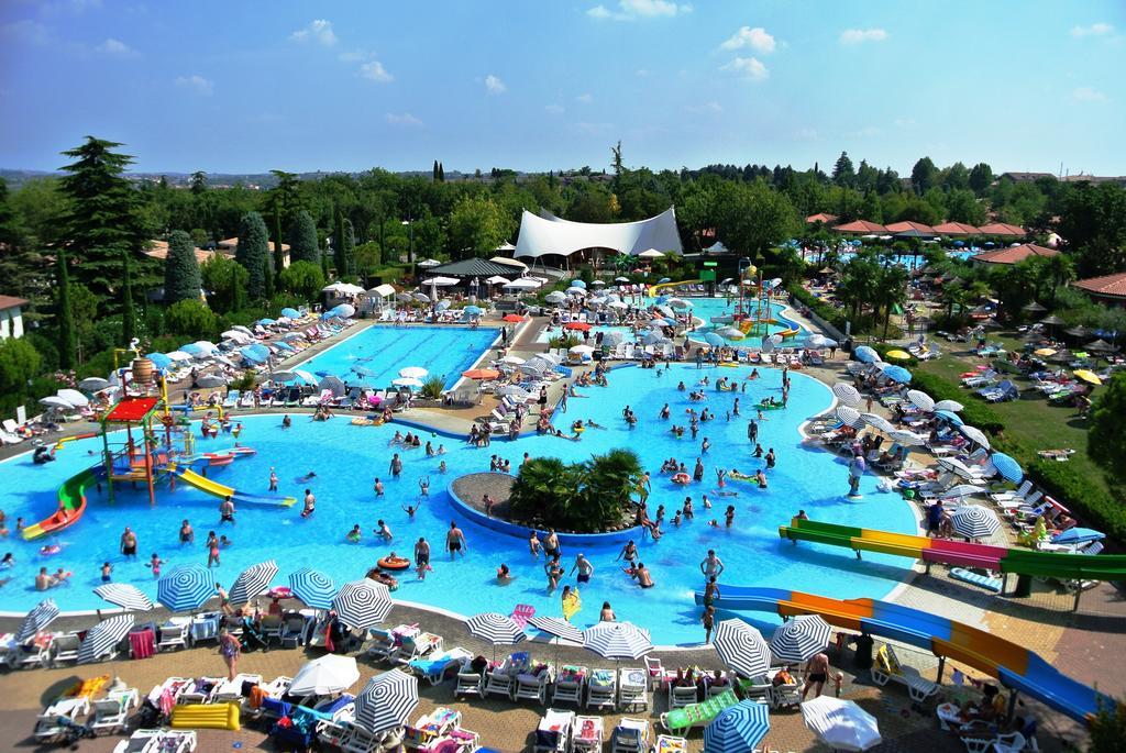 Camping Bella Italia Πεσκιέρα ντελ Γκάρντα Εξωτερικό φωτογραφία